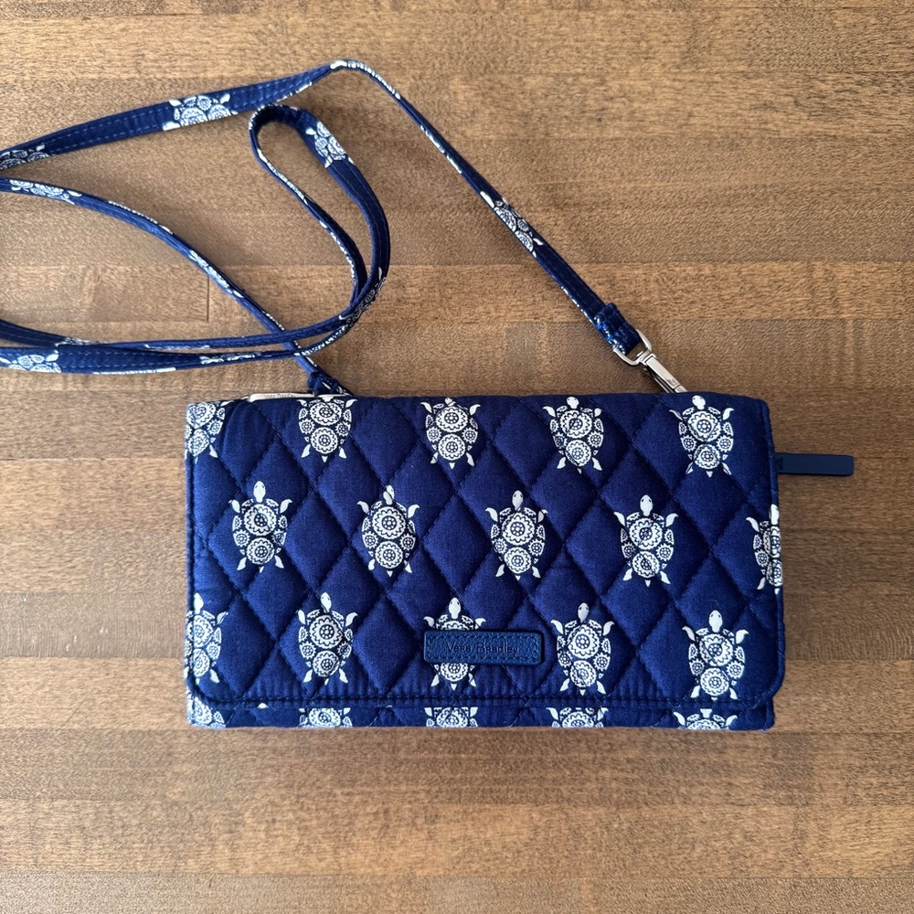 Vera Bradley Trifold Wallet in Sea Turtles